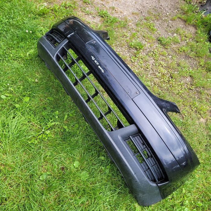 Zderzak przód na spryski xenon vw Touran I 2004r LC9Z