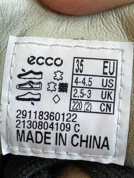 Шкіряні кросівки ECCO оригінал (35)