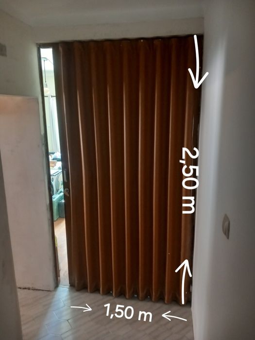 Porta Fole / Pele A 2,50 m x L 1,50 m