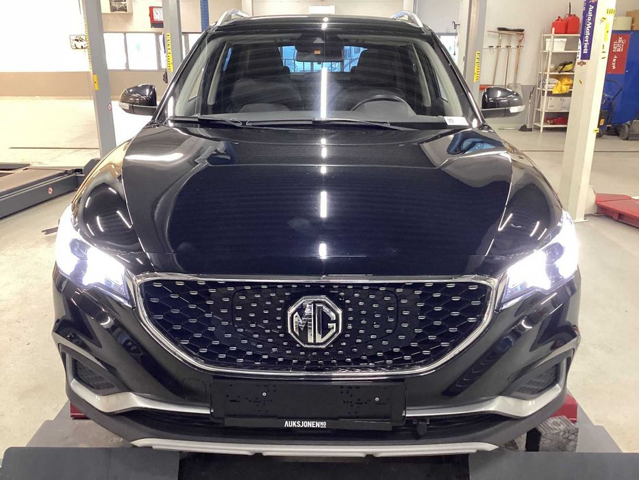MG ZS EV 2020, електро, малий пробіг, європейська гарантія