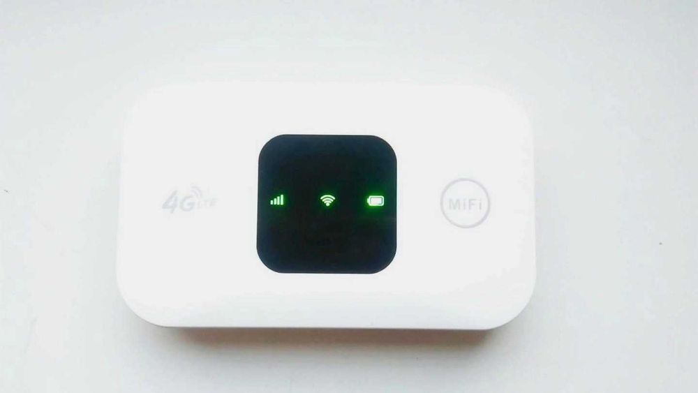 Карманный 4G SIM LTE-модем/WiFi-роутер MF800 с аккумулятором 2100 мАч