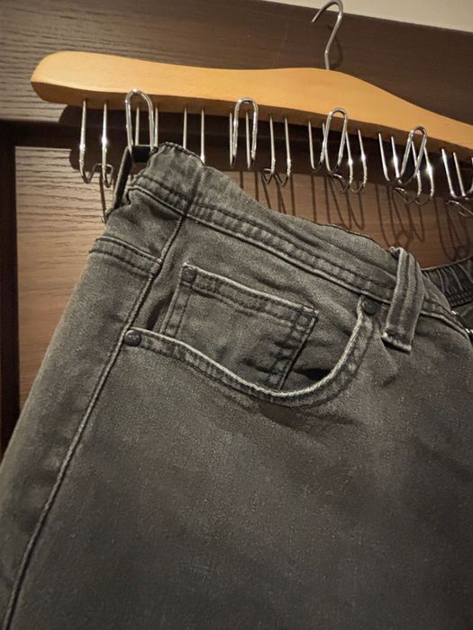 spodenki jeansowe Threadbare roz 36