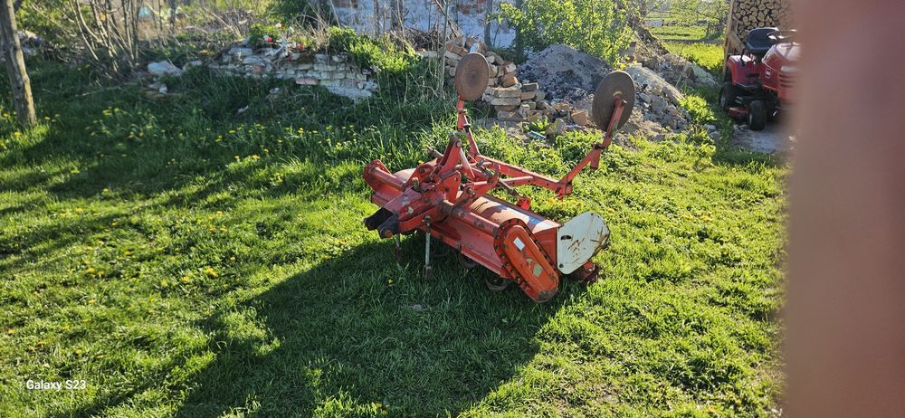 Glebozgryzarka yanmar