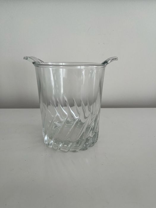 Balde de gelo de vidro