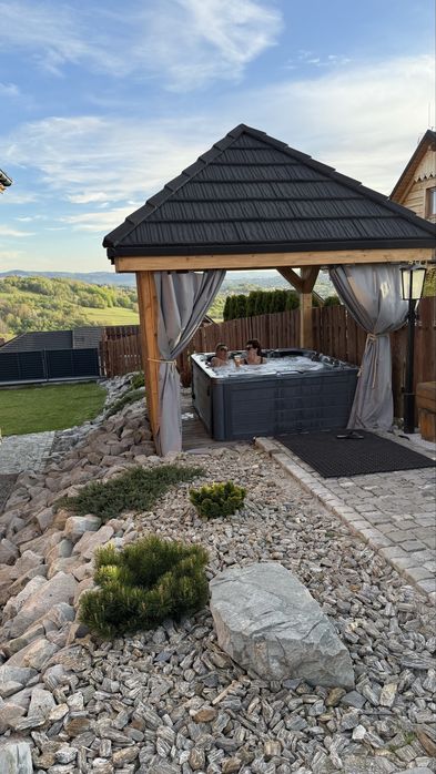 Domek w górach z jacuzzi – Beskidy, Istebna | ZłotyGroń | 8-15 osób