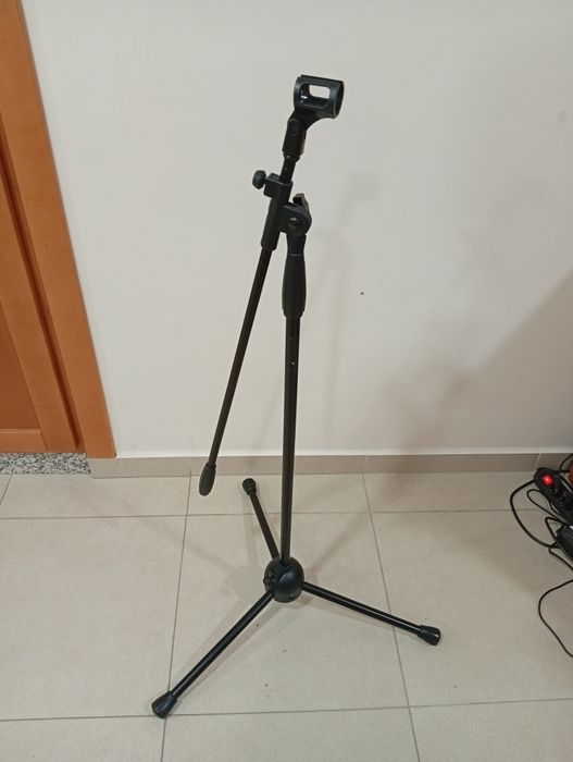 Tripé Normal microfone usado