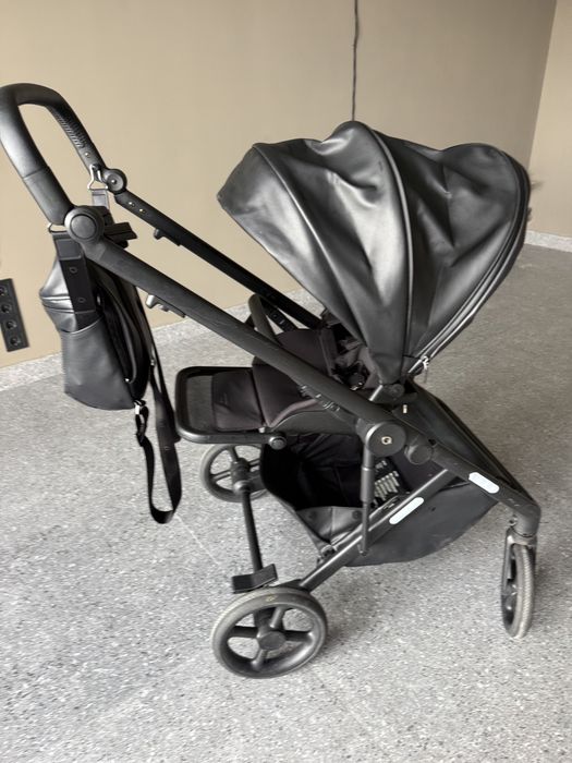 Продам дитячу коляску Anex Eli 3 в 1