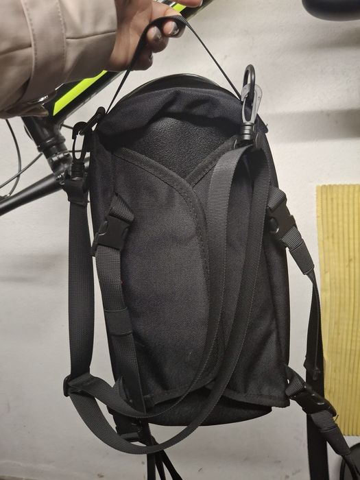 Mochila de deposito para moto com iman