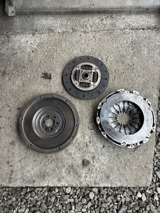 Маховик Щеплення 1.9 6ст Шаран Гелексі Алхамбра Sharan Halaxy Alhambra