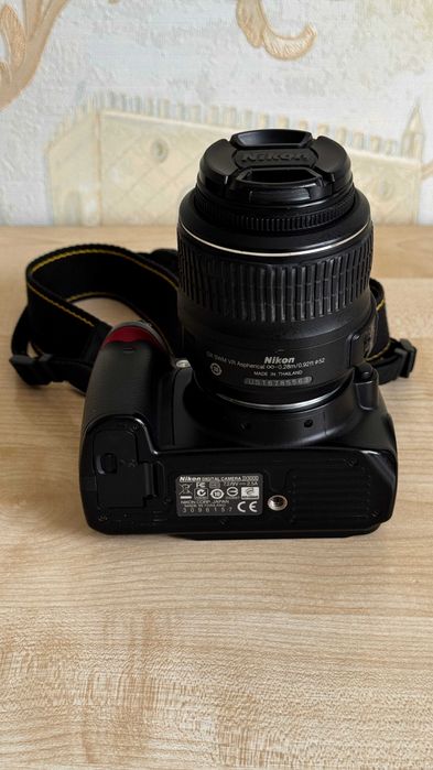 Фотоапарат Nikon D3000 18-55 VR kit