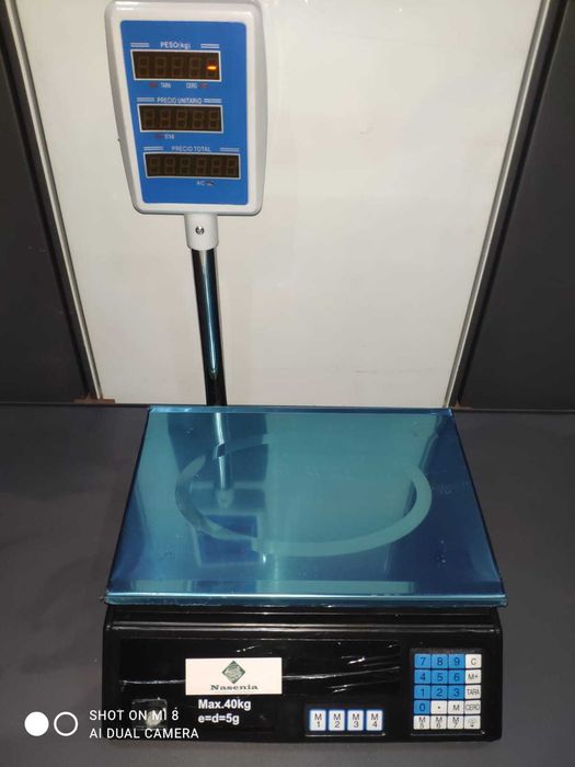 Balança Com Torre 40kg NOVA