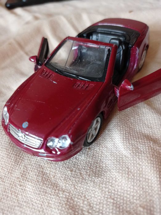 Model miniaturka Mercedes MB SL-500