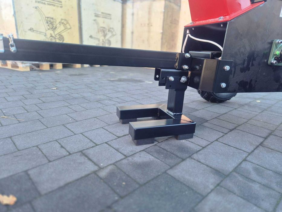 Profesjonalny rębak do gałęzi sprzęgło CS1200 15KM 12cm