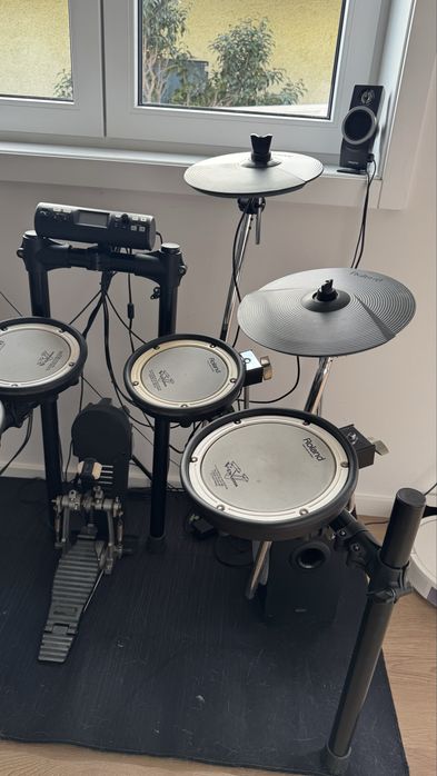 Bateria Eletrónica Roland TD-4