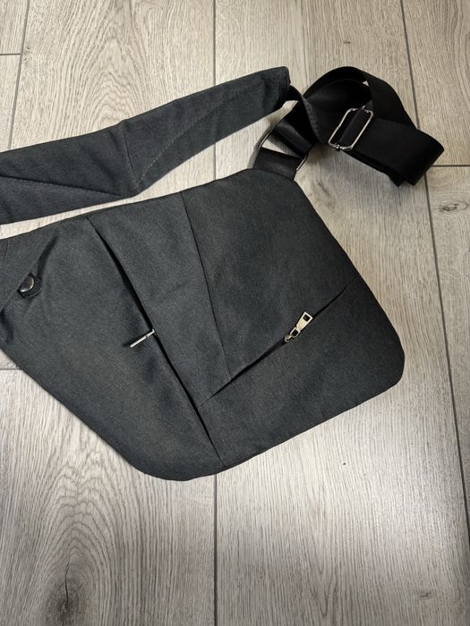 Бананка чорна чоловіча