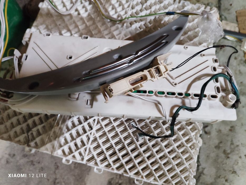 Varias peças  da maquina de secar Electrolux