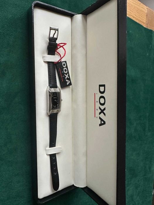 Zegarek Damski DOXA Tank prostokątny z nową baterią, paskiem i boxem