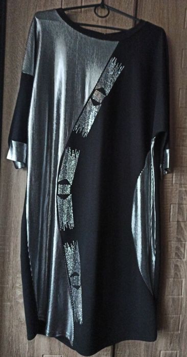 Продам недорого нове плаття.