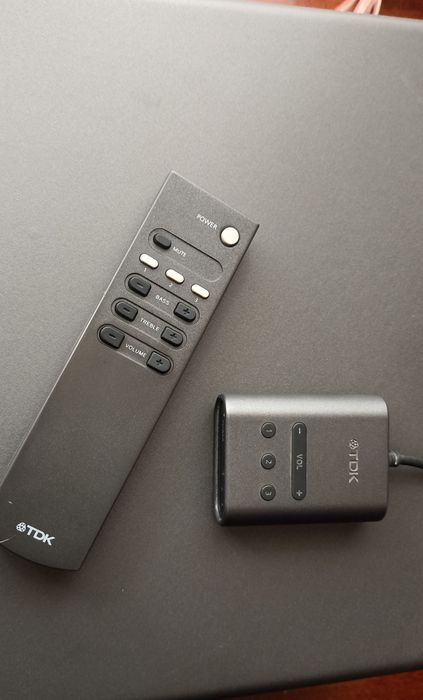 Акустична система TDK Flat Panel Speaker System Xa-80. Bluetooth