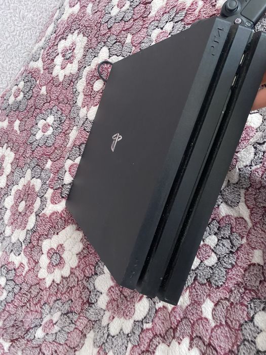Продам Soni playstation 4PRO 10ревізії