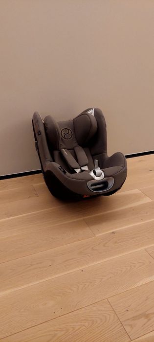 Fotelik Cybex Sirona Z2 i-size + bazą claud z2 isofix 360°