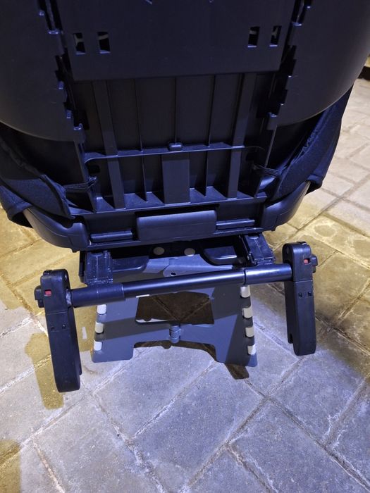 Fotelik Joie Allison 15-36 kg ISOFIX