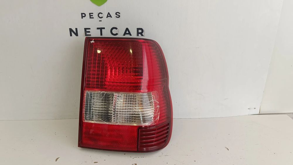 Farolim farol Mitsubishi Pajero pinin 2001