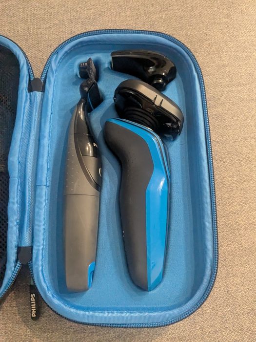 Продам набору Philips для гоління