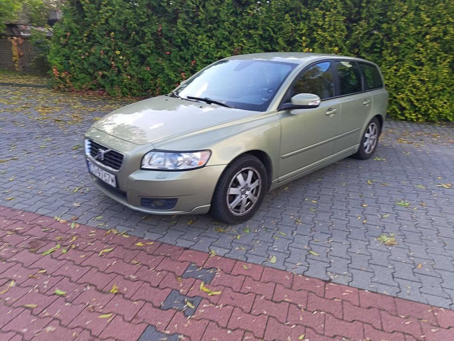 Volvo V50