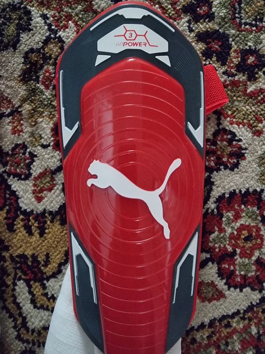 PUMA Caneleiras Novas L