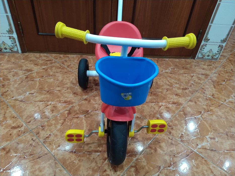 Triciclo para criança carro cozinha casa quarto apartamento vivenda gabinete escritório.