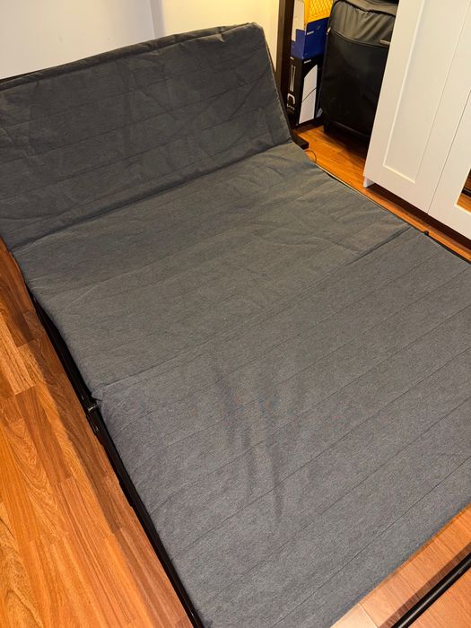 Sofá-Cama Dobrável HAMMARN IKEA – Compacto, Confortável e Prático!