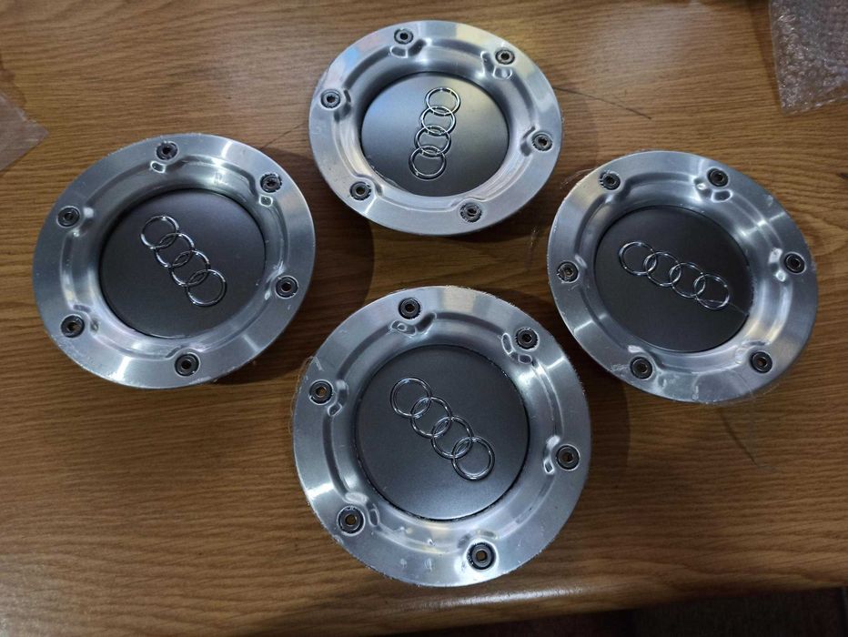 Centros jante roda AUDI | 4 UNIDADES | 60/69/135/146mm | NOVOS