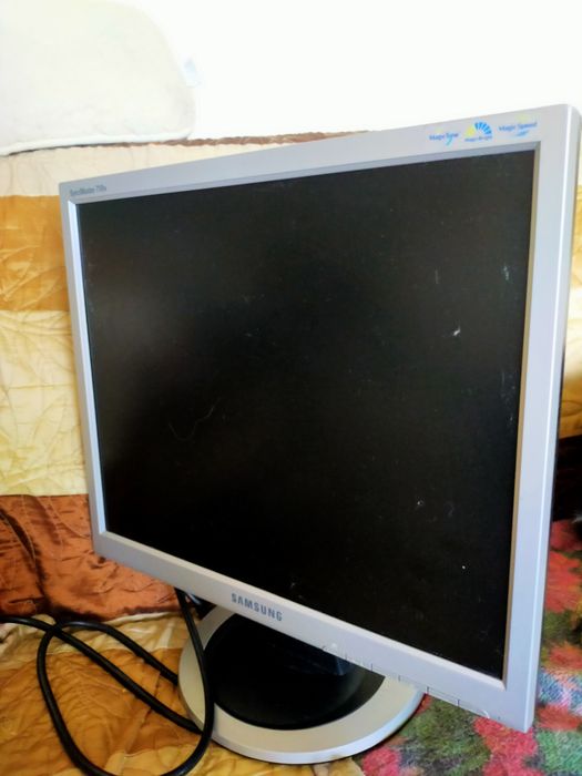 Monitor Samsung Sync Master 710 N 17 cali