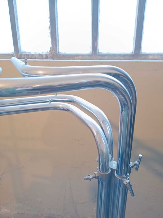 Charriot expositor arara de loja