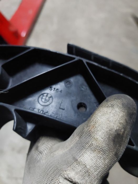 slizg mocowanie lampy pod lampe bmw e87 e82 e81 lewy prawy