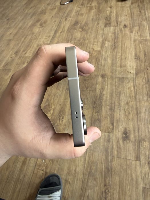 Продам самсунг s25 ultra