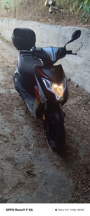 Vendo mota 50cc de 4 tempos