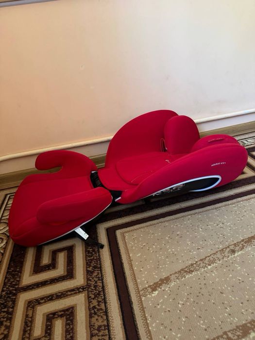 Дитяче автокрісло Cybex Solution B-fix  група 2/3  3- 12 р (15 до 36 кг)