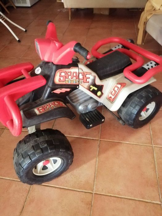 Moto4 criança potente