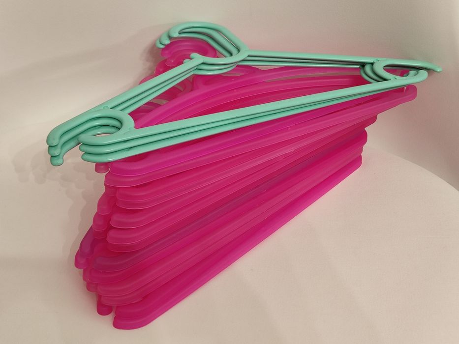 15szt wieszaków dziecięcych