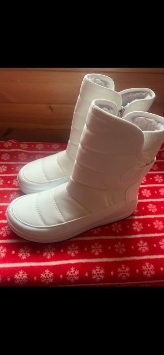 Дутики жіночі нові