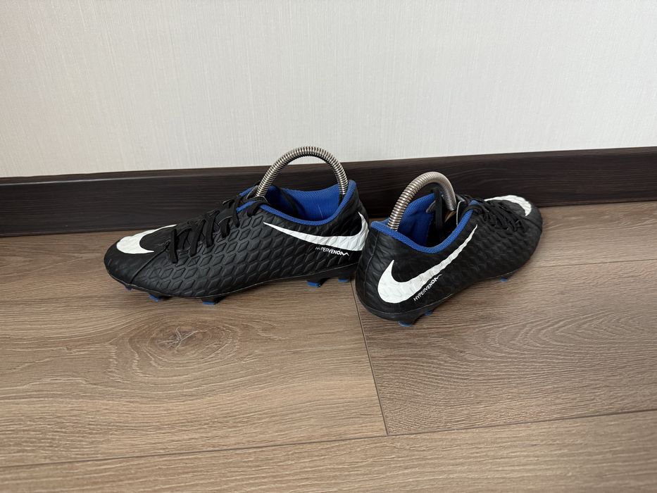 Бутси Nike 40.5-41 розмір