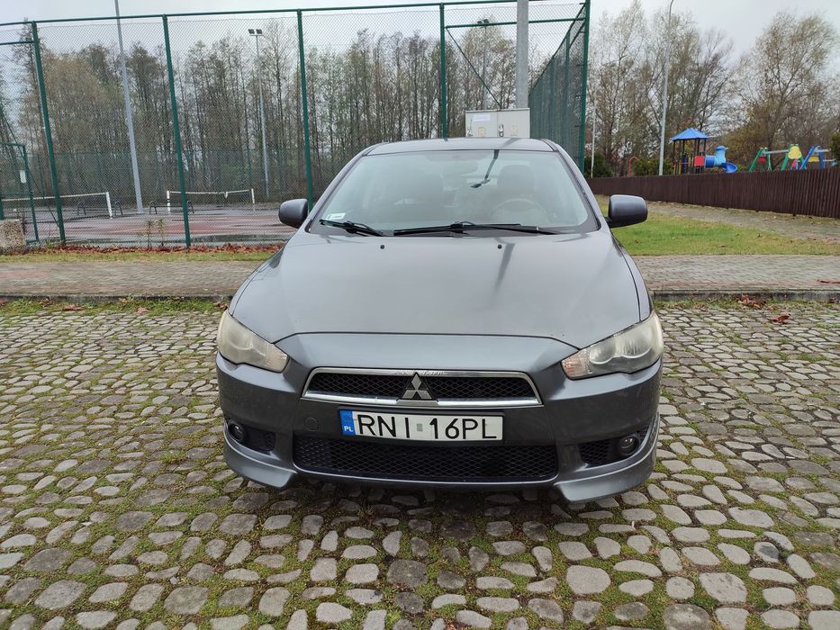 Mitsubishi Lancer