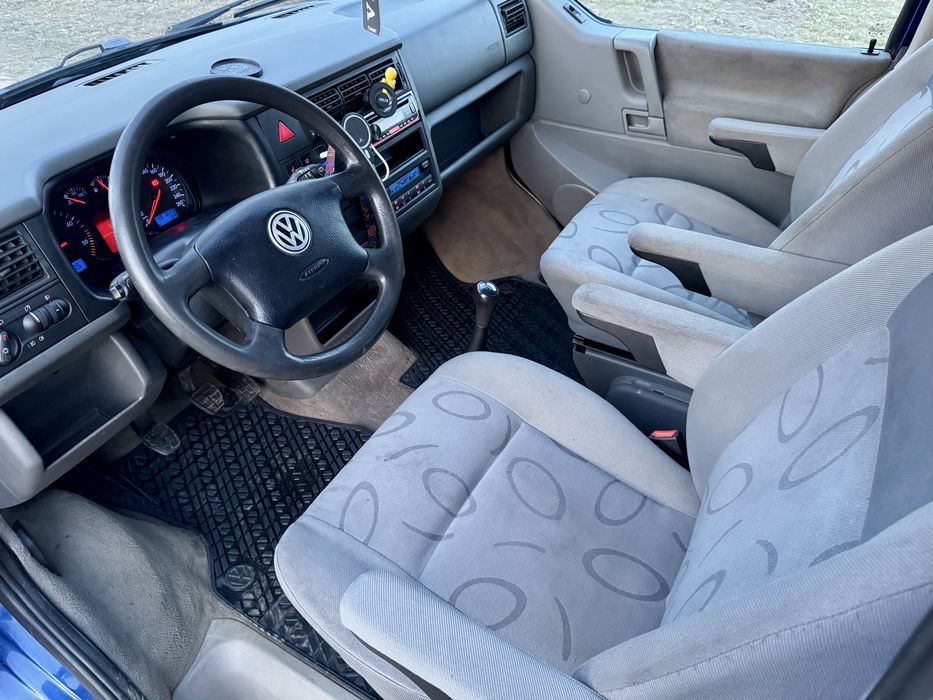 Vw t4 Multivan 2,5 TDI 151ps _ BiLed _ zabudowa