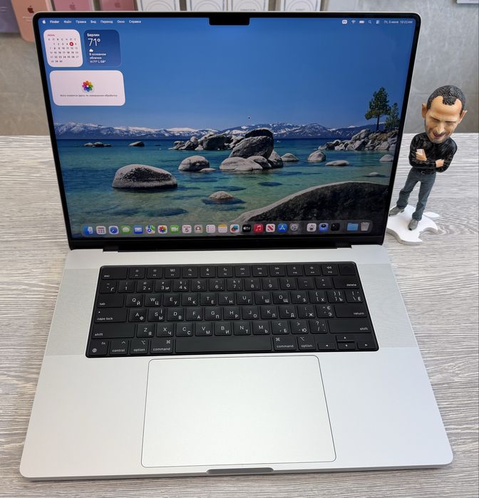 MacBook Pro 16  M1 Pro / RAM 32 / 10 CPU / 16 GPU / SSD 512 GB / Silver / 2021