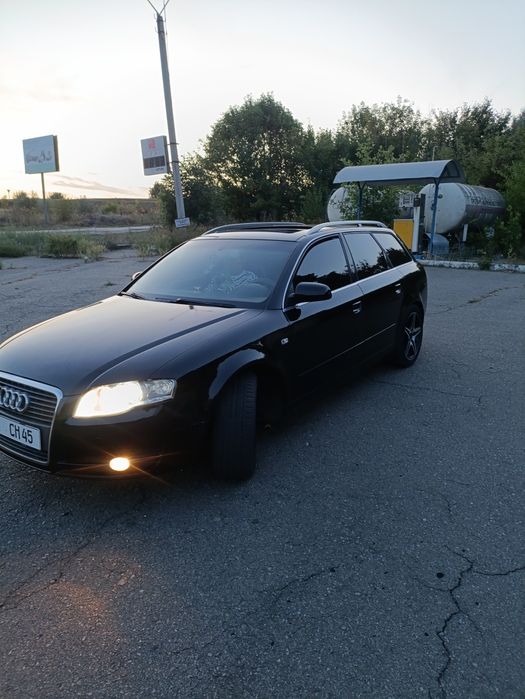 Продам чудове авто аудіА4