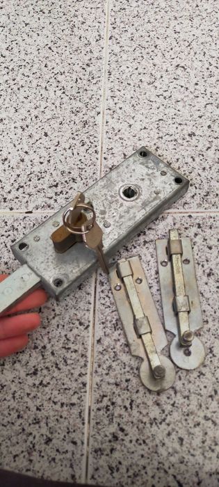 3 fechaduras usadas64551422140417124