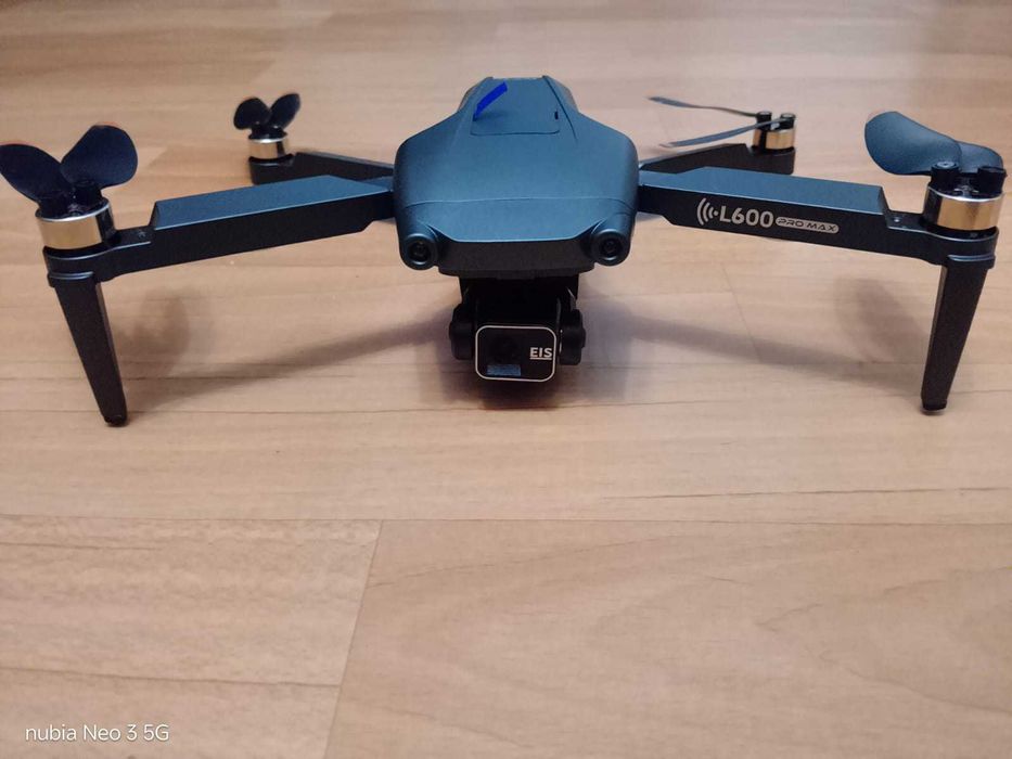 Продам дрон LYZRC L600 Pro 2 max у гарному стані.