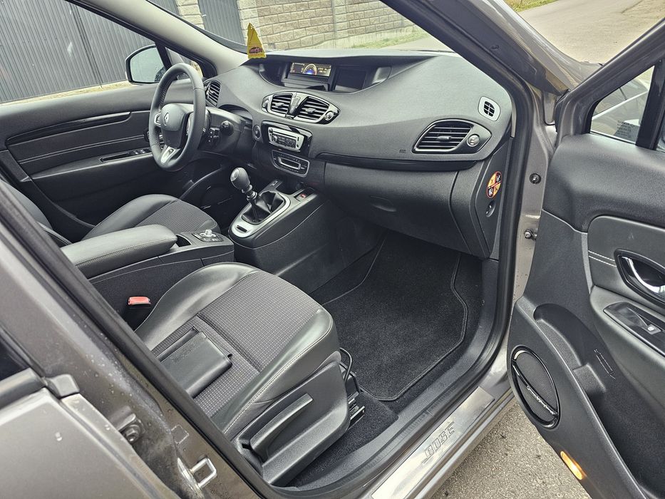 Renault grand scenic